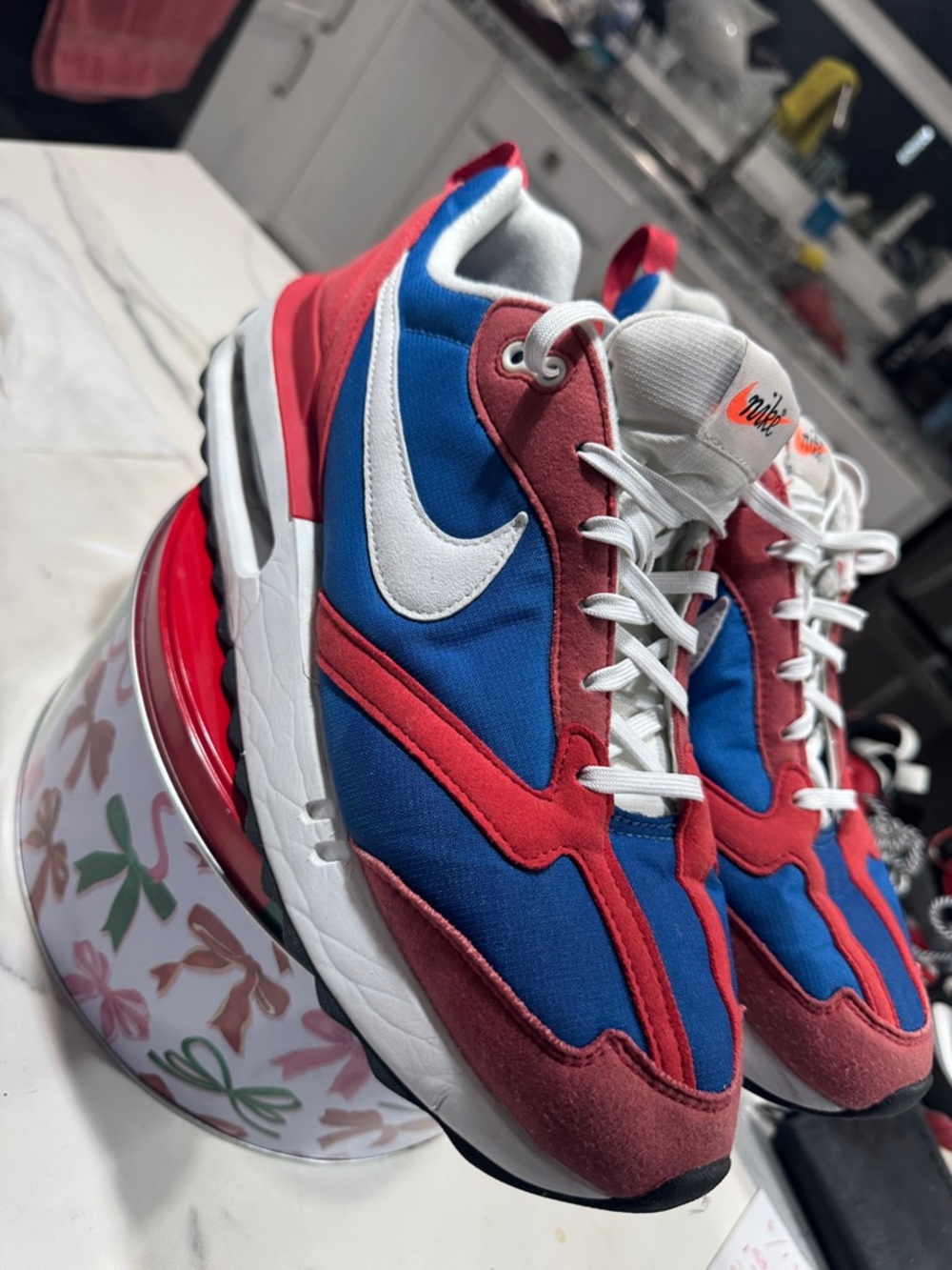 Nike Blue, Red & White Sporty Retro Trainers